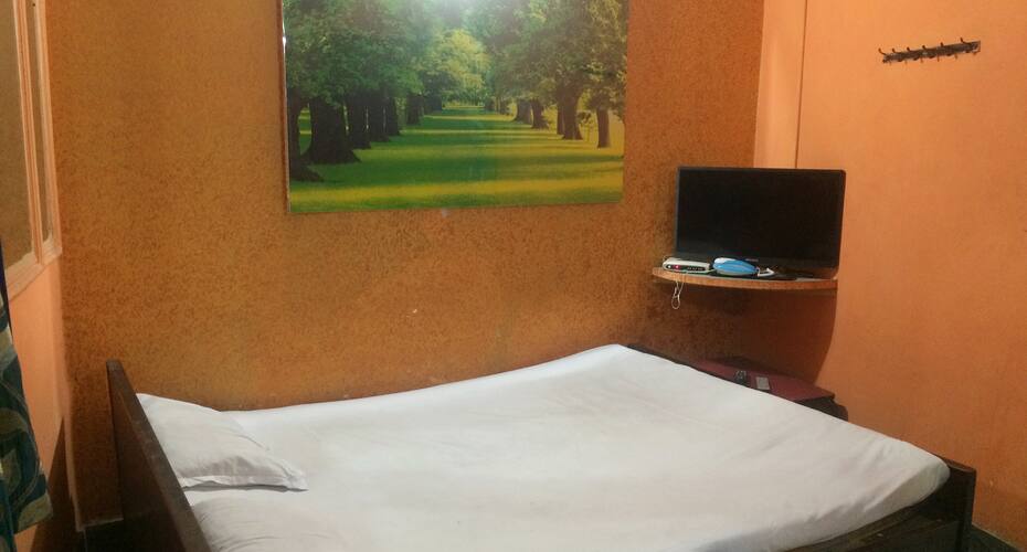 Khaja Habib Hotel, Kolkata 3